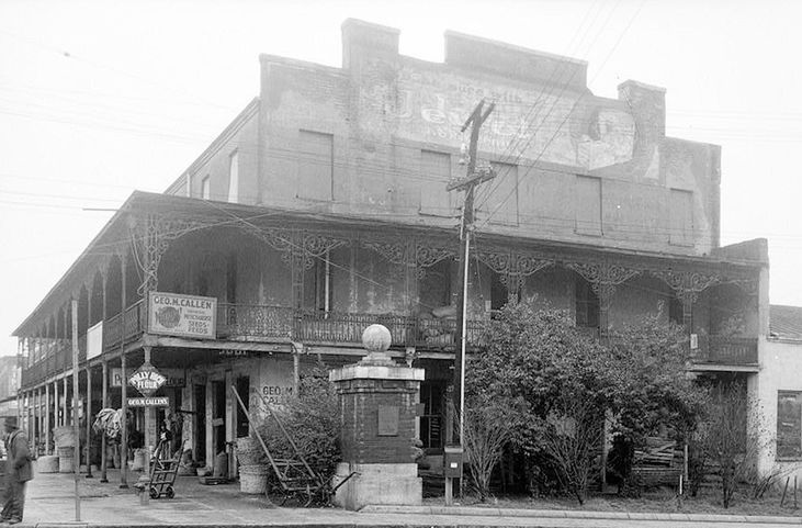 Civic Old Photo Of The St. James Hotel