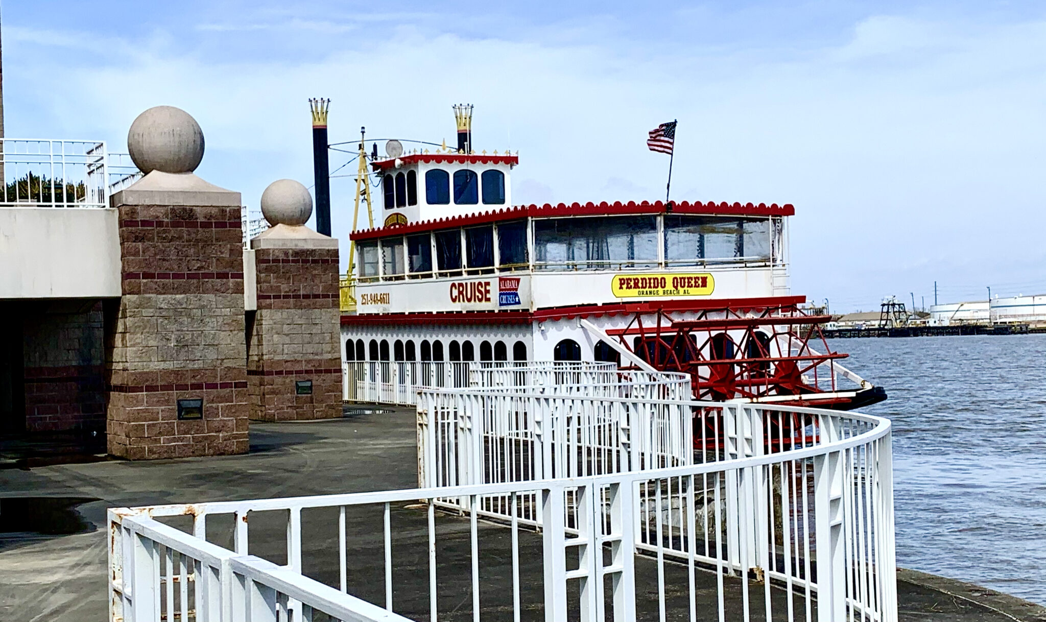 mobile alabama boat tours