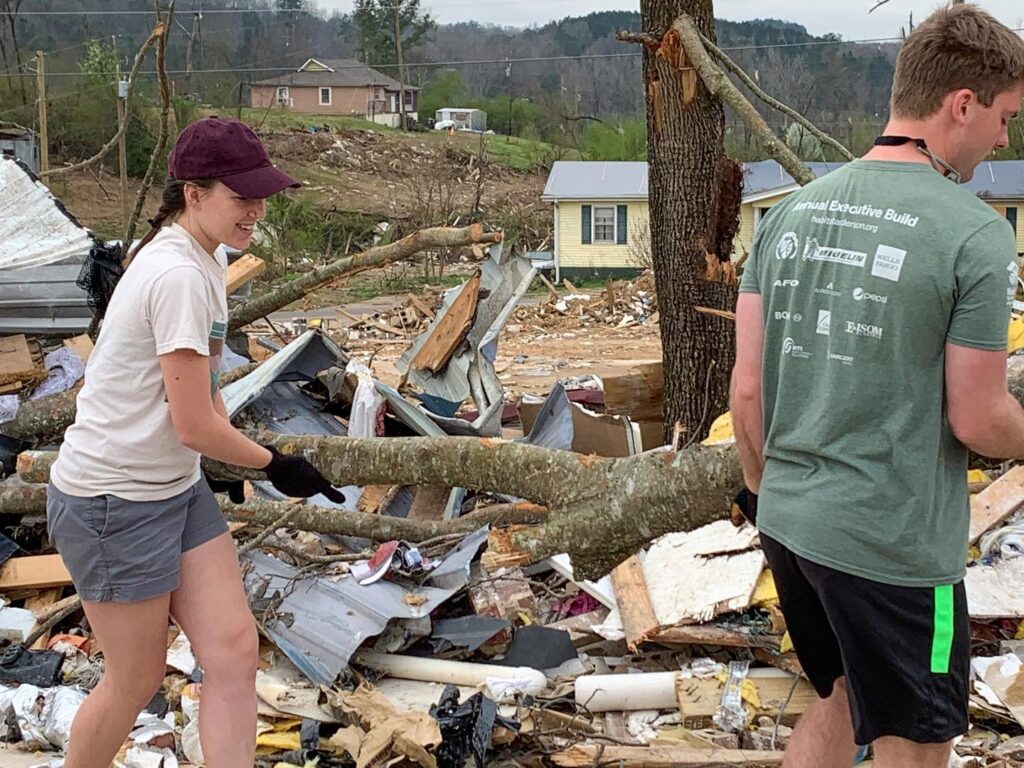 Civic Csm Cleaning Up After The Tornado Alabama, Alabama Baptist Disaster Relief, Alabama Voad, Calhoun County, Calhoun County Ema, Christian Service Mission, Church Of The Highlands, Crisis Cleanup, Mercy Chefs, United Way, United Way Hands On, Volunteering