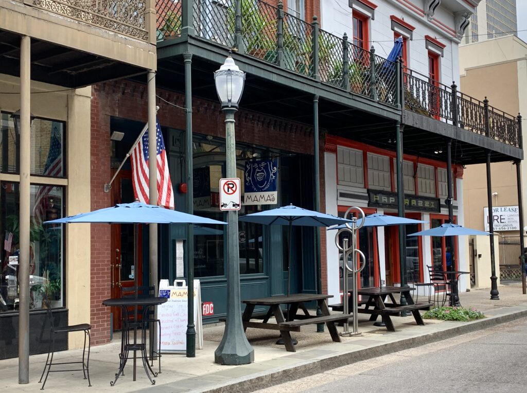 Fun, Mobile Mama'S On Dauphin, Downtown Mobile