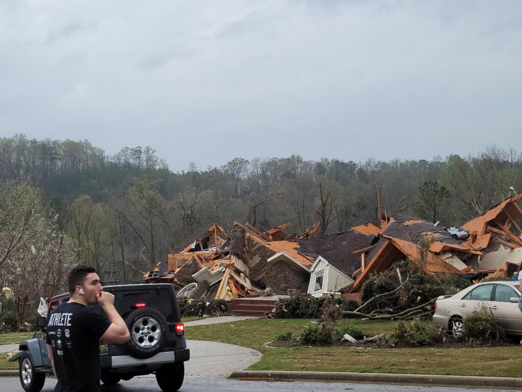 Civic Damage Of Tornados In Alabama Tornado Relief