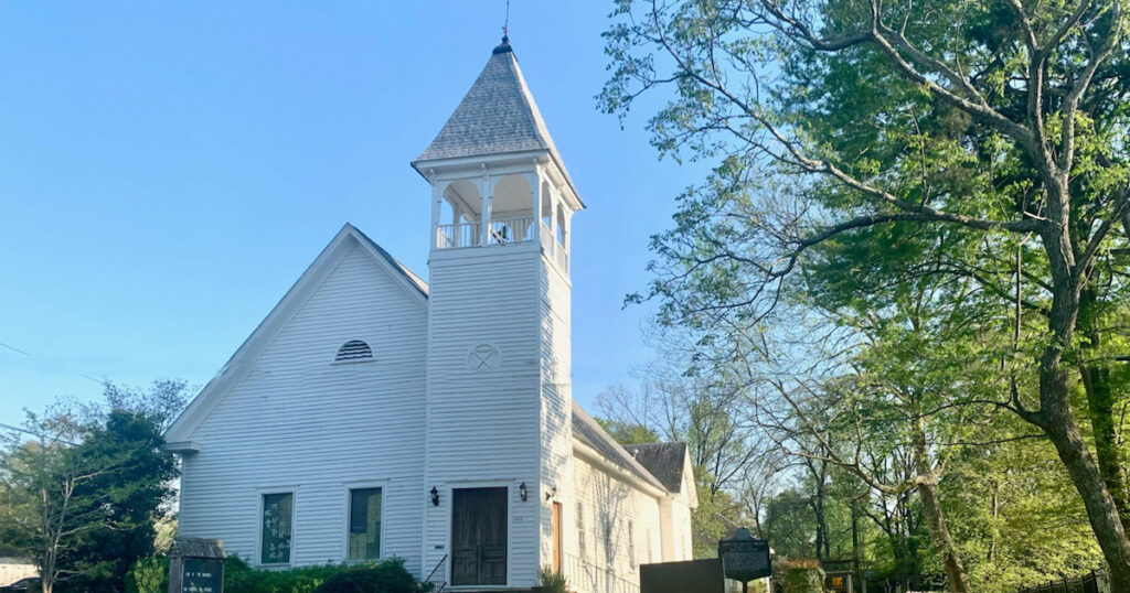Tour 6 beautiful historic churches in Auburn & Opelika