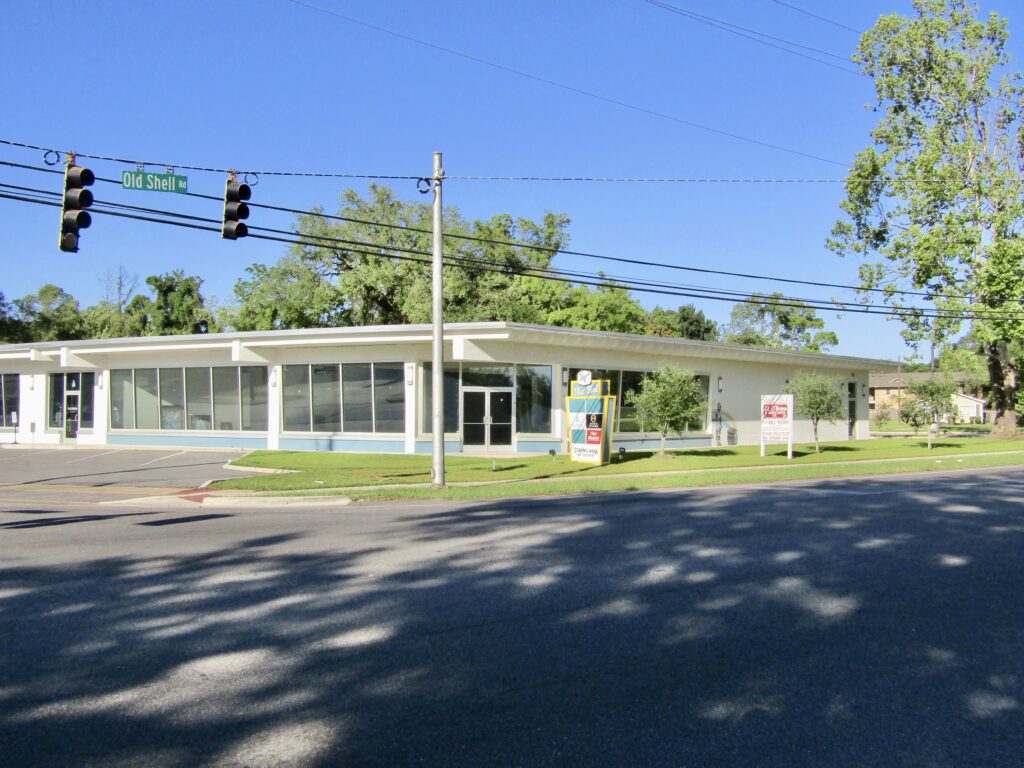 Civic, Real Estate Blue Bird Hardware Building Old Shell Rd Mobile Historical Mobile