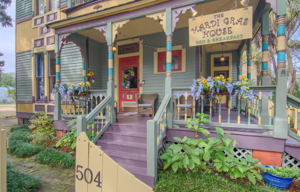 3 Historic Bed & Breakfasts for your next Port City vacay