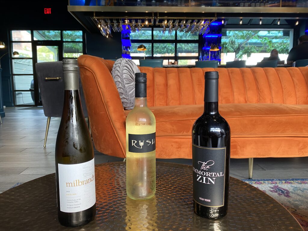 Stella's Huntsville Happy Hour