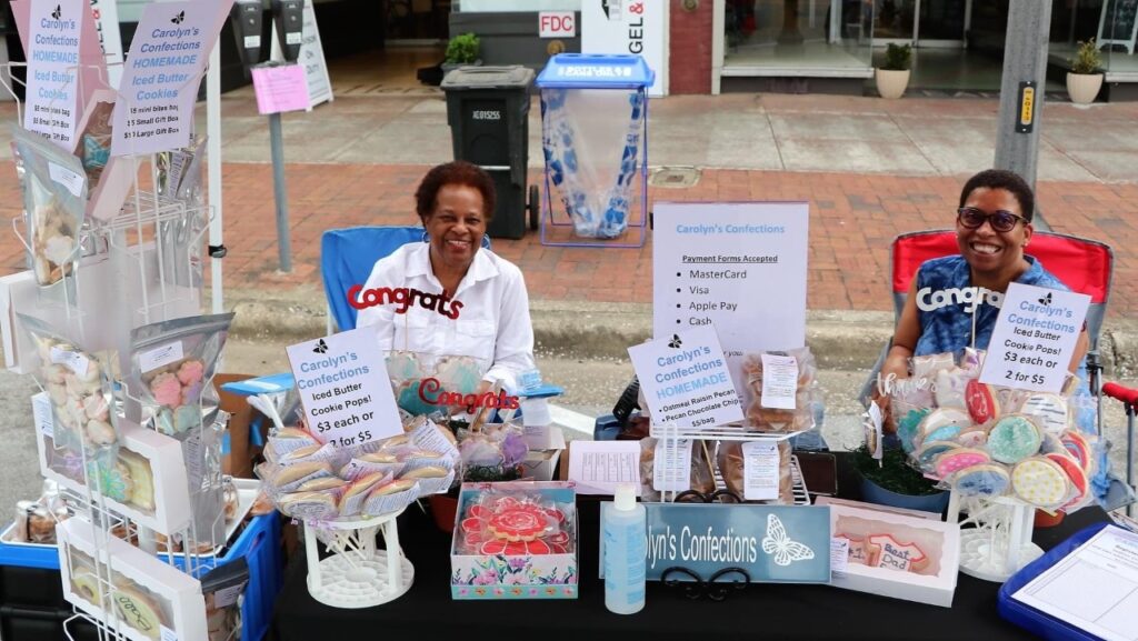 3 Exciting Reasons You Should Attend First Fridays in Florence 3 Exciting Reasons You Should Attend First Fridays in Florence