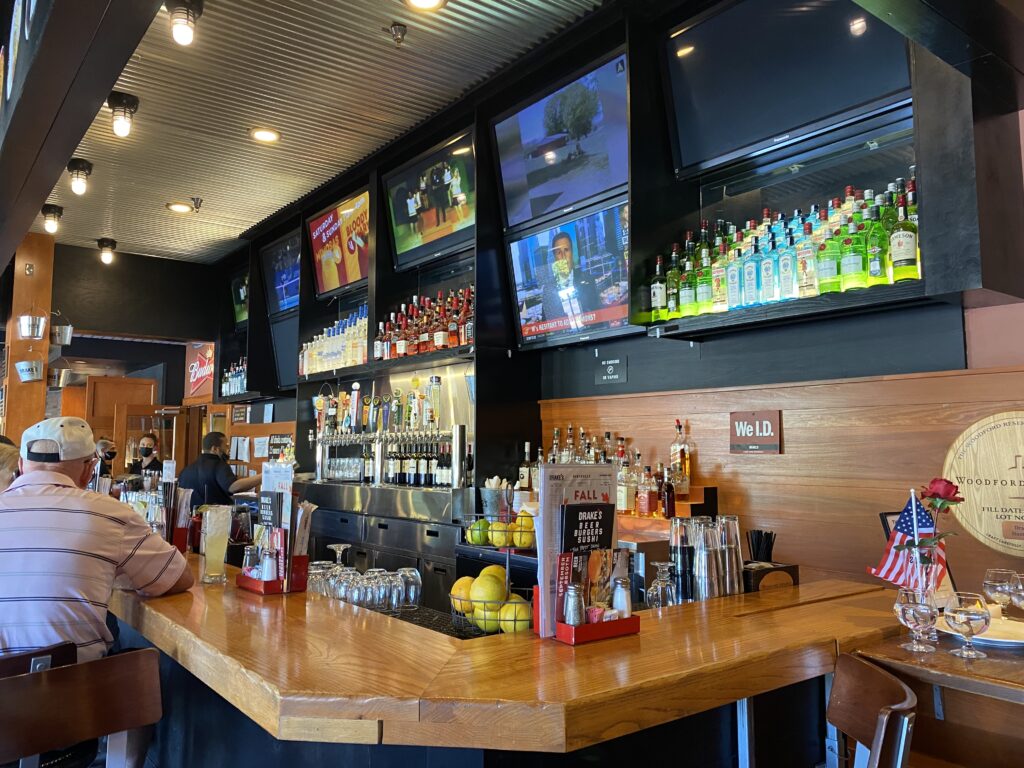 Huntsvillians, cheer your team to victory this weekend at any of these 5 game day spots 4 Game day in Huntsville