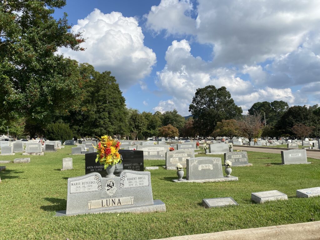 Maple Hill Cemetery