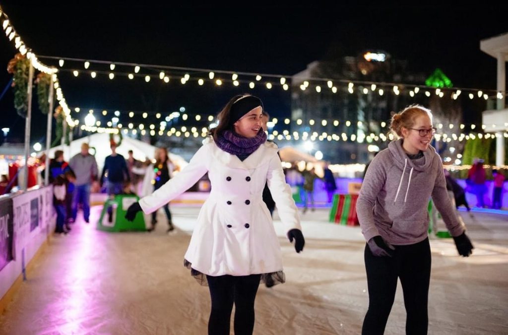 Skating in the Park