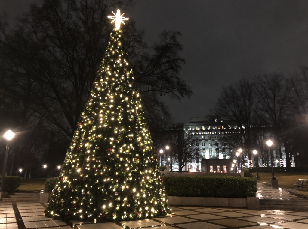 Your guide to Alabama’s tree lighting celebrations in 2025