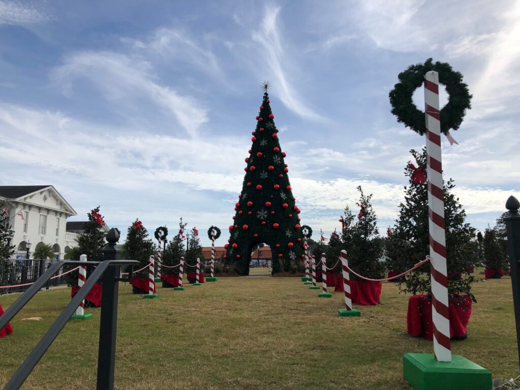 Shop local at these 13 small businesses in Mobile & Baldwin County this holiday season Shop local at these 13 small businesses in Mobile & Baldwin County this holiday season