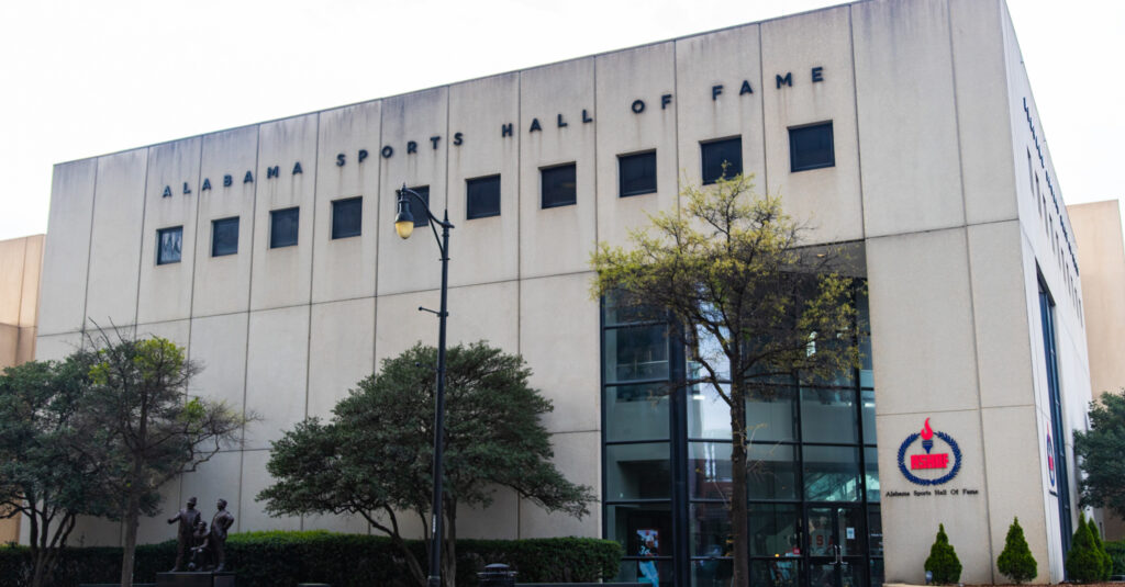 Alabama Sports Hall of Fame selects Jake Peavy, Phillip Rivers, 5 others for its Class of 2022