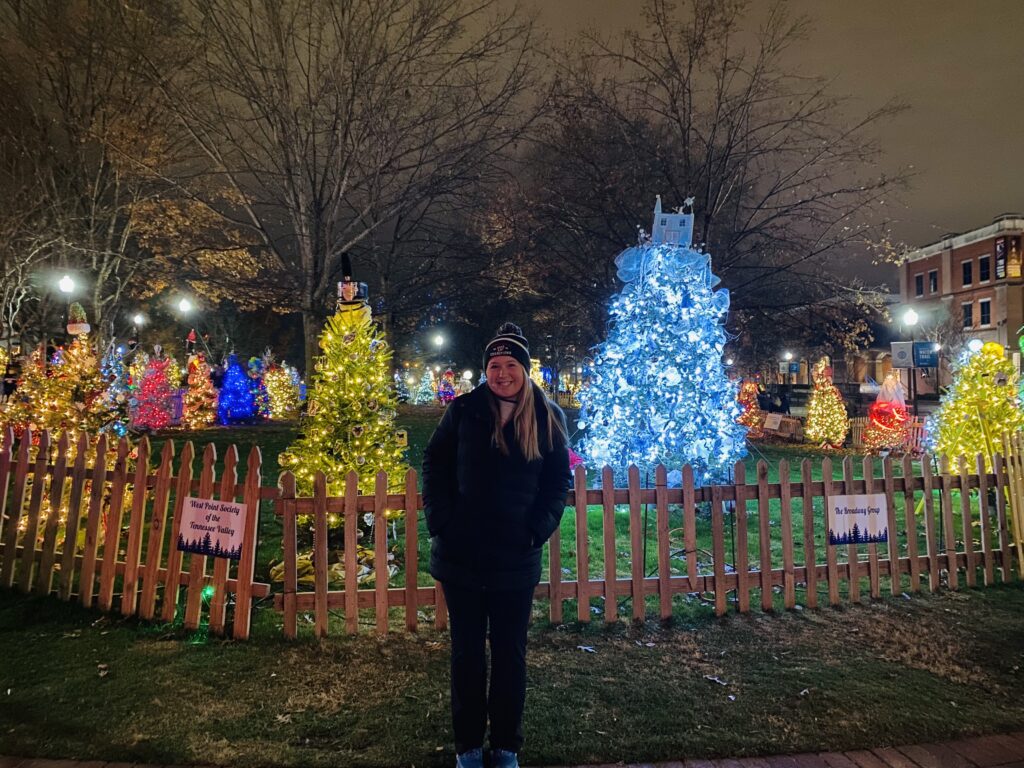 You’ll love Huntsville’s Tinsel Trail—now ’till Jan. 2