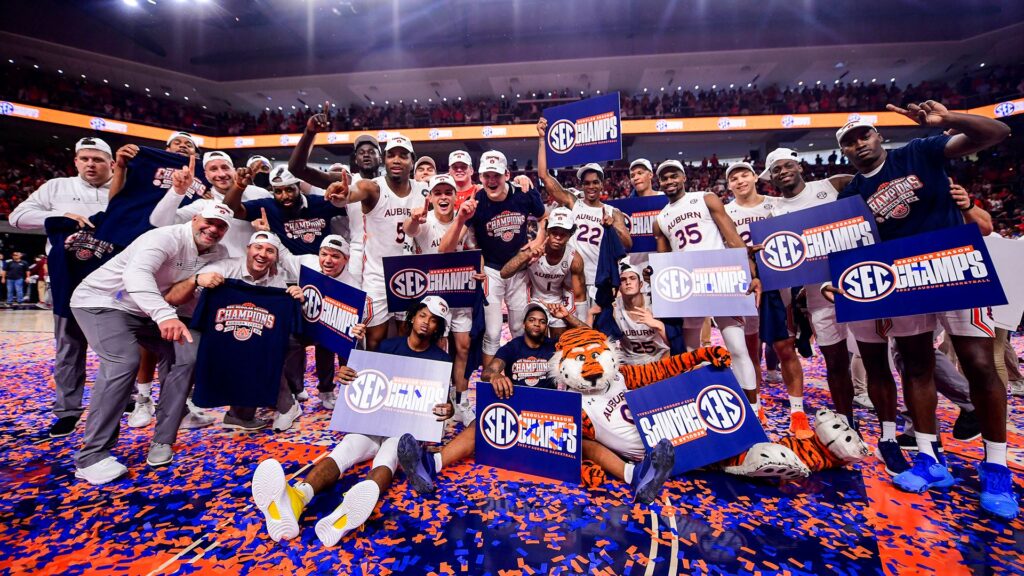 Auburn wins SEC Championship—now undefeated at home Auburn wins SEC Championship—now undefeated at home