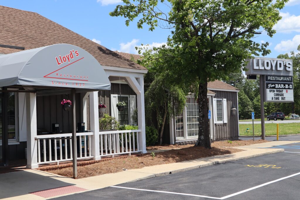 After 80 years in business, Lloyd’s Restaurant in Inverness plans for 2nd location in Sylacauga