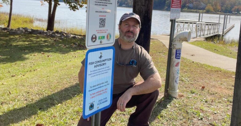 Clean Water groups post 45 fish consumption advisory signs across Alabama