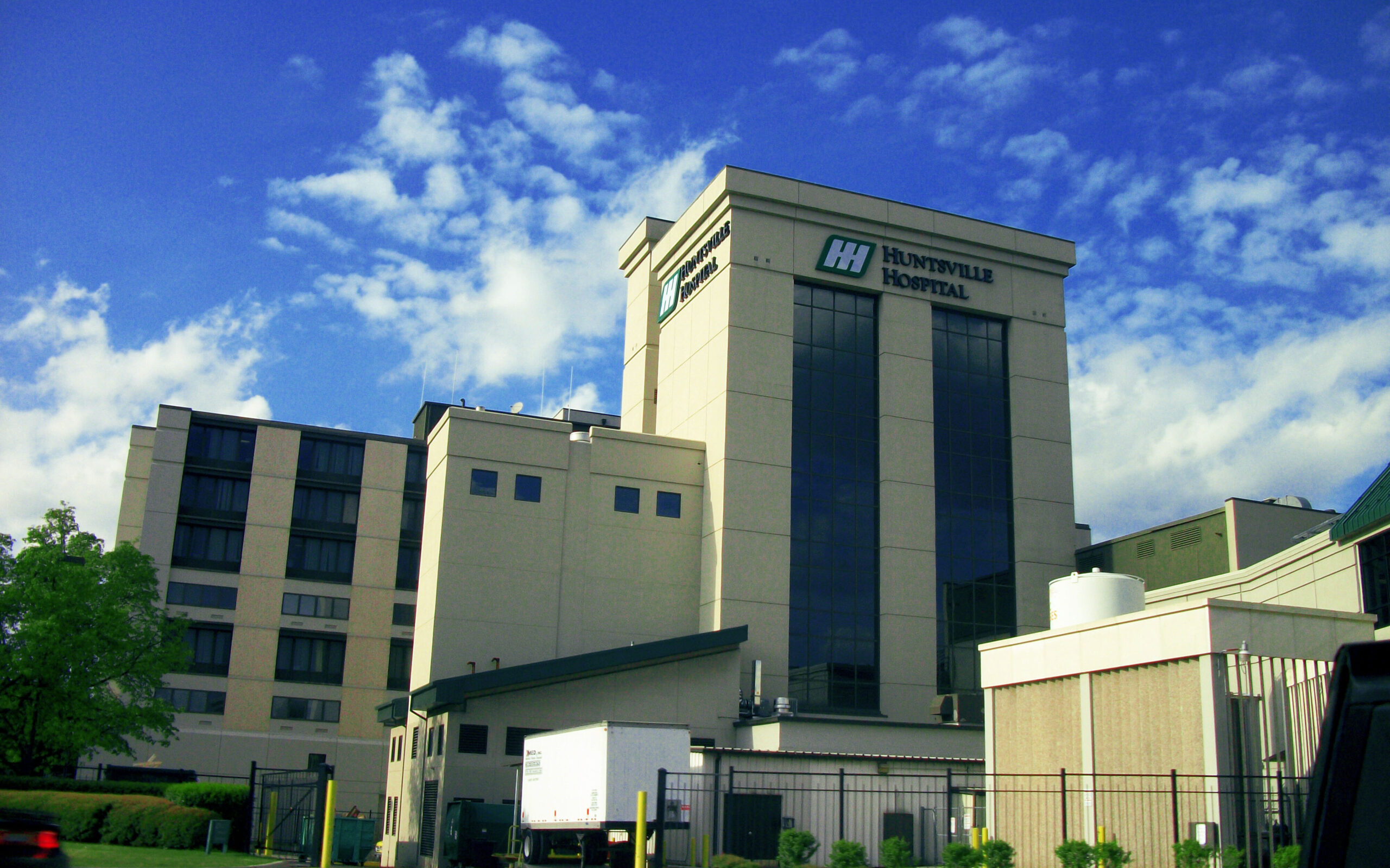 UAB, Huntsville Hospital + more earn Women’s Choice Award for Best Hospitals UAB, Huntsville Hospital + more earn Women’s Choice Award for Best Hospitals