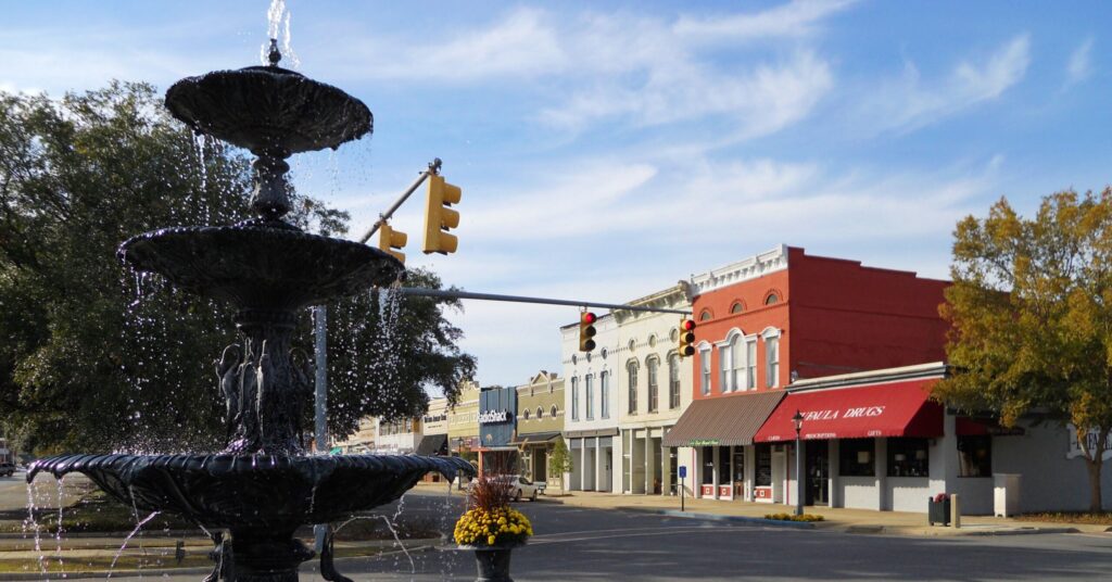 Alabama town makes WorldAtlas list of best downtown areas in the South Alabama town makes WorldAtlas list of best downtown areas in the South