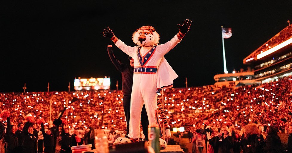 NEW: Aubie wins UCA National Mascot Championship NEW: Aubie wins UCA National Mascot Championship
