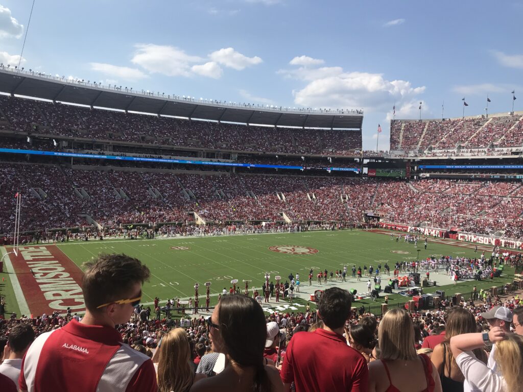 Alabama reigns supreme as college with most active NFL players and highest overall earnings Alabama reigns supreme as college with most active NFL players and highest overall earnings