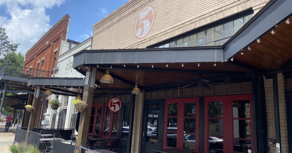 Tuscaloosa restaurant recognized as gameday favorite by ESPN’s Kirk Herbstreit Tuscaloosa restaurant recognized as gameday favorite by ESPN’s Kirk Herbstreit