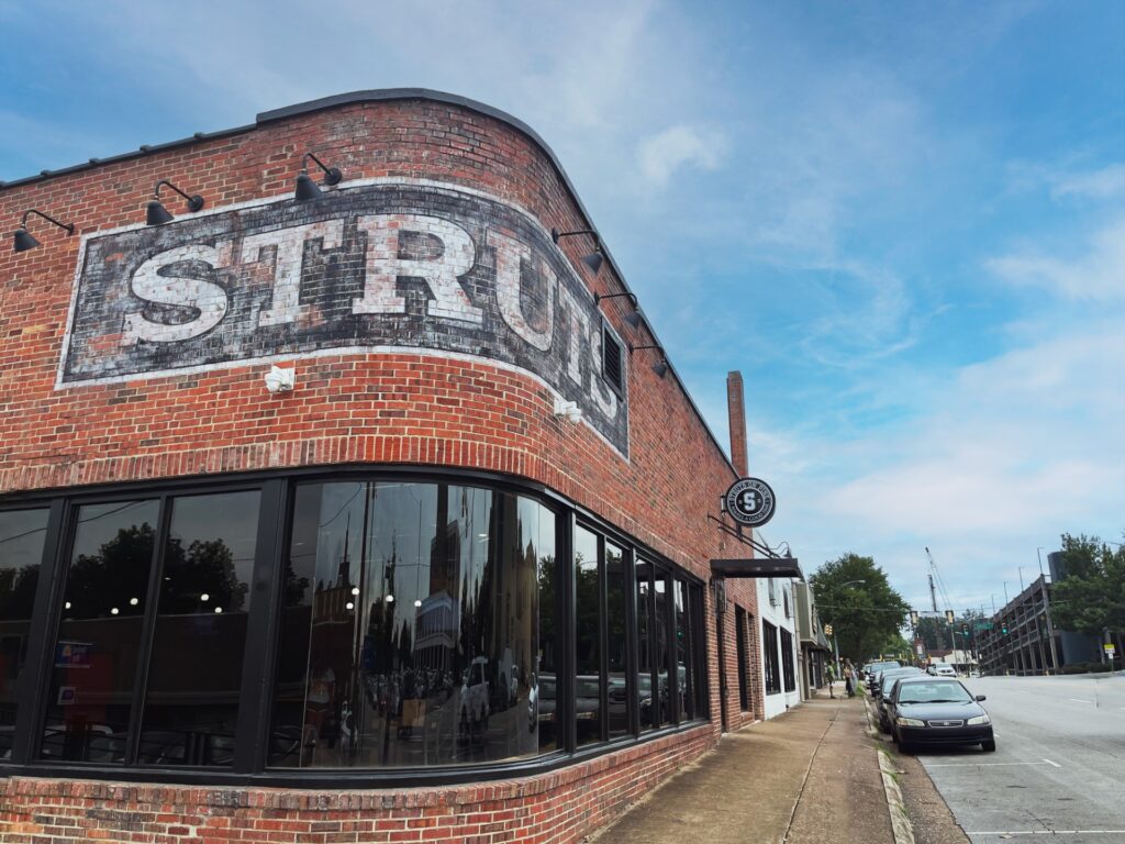 NEW OPENING: Florence welcomes Struts on Pine