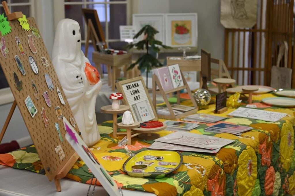 5 beautiful art festivals happening in Alabama this October