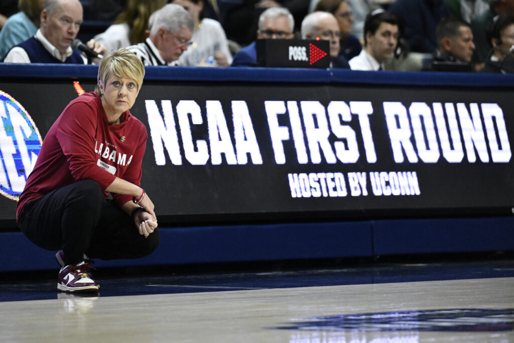 Party like it’s 1999: Tide, Tigers taking on underdog roles in women’s tournament