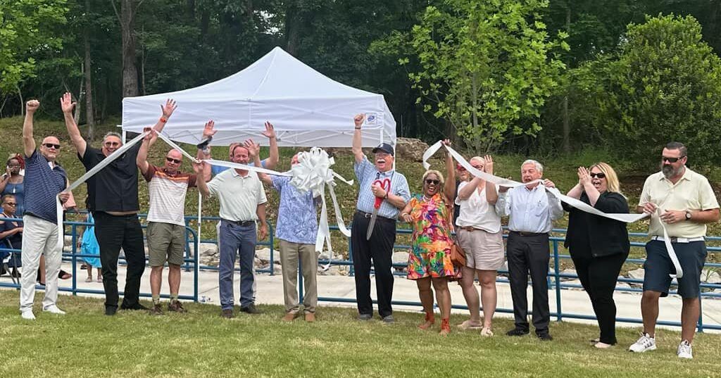New trail alongside Tennessee River officially opens New trail alongside Tennessee River officially opens