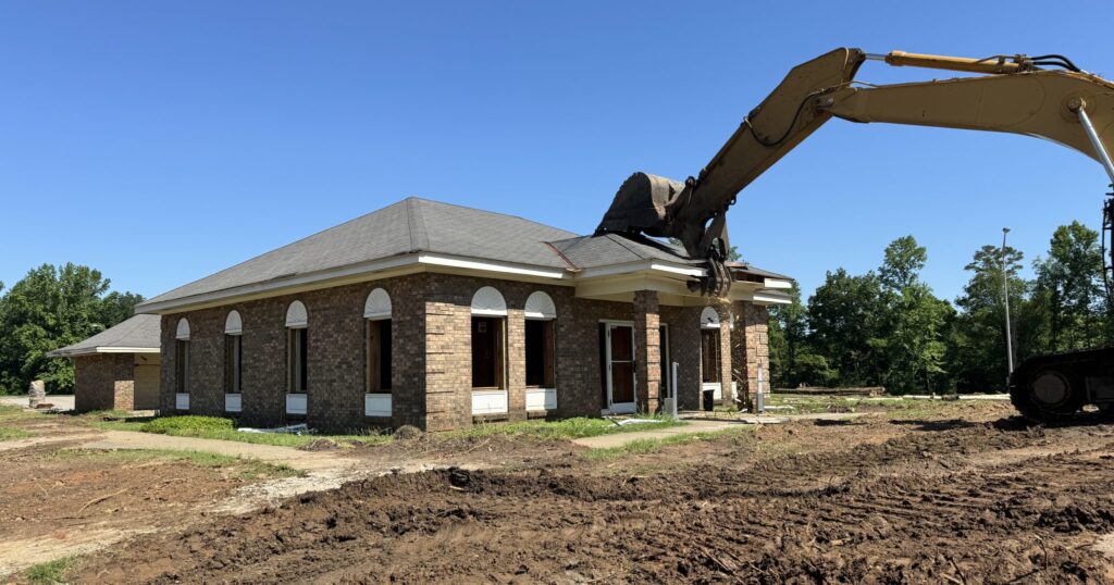 M ALDOT project begins with demolition of popular I-65 rest stop