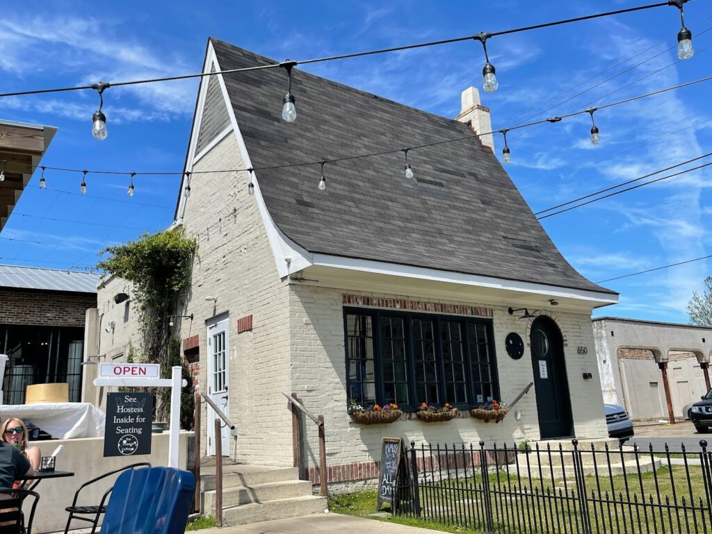 Three downtown Mobile storefronts now on the market for .7M
