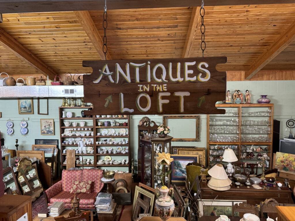 7 Alabama antique malls you’ll love exploring 7 Alabama antique malls you’ll love exploring