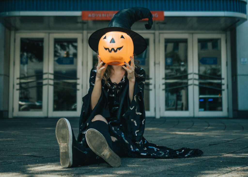 6 last-minute Alabama-themed Halloween costumes