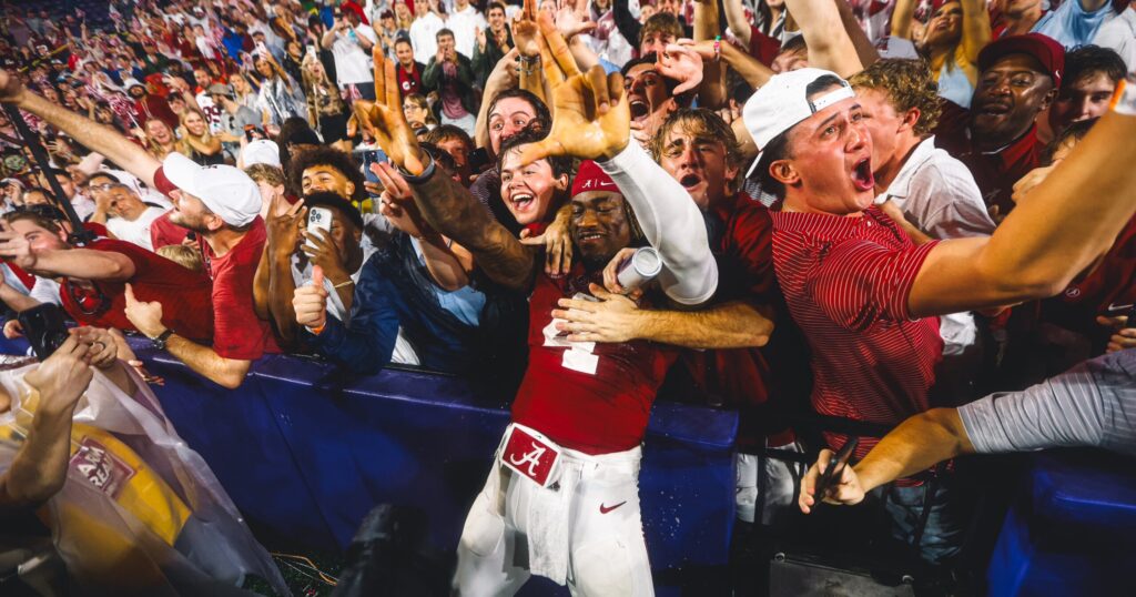 Alabama moves up in College Football Playoff rankings after win over LSU
