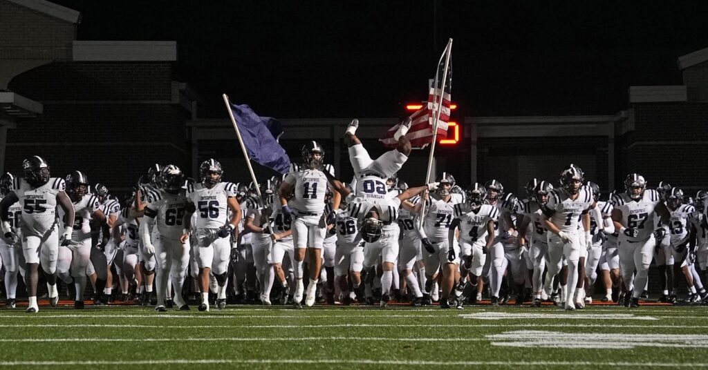 Two Super 7 spots on the line this week + what to know before third round of high school football playoffs Two Super 7 spots on the line this week + what to know before third round of high school football playoffs