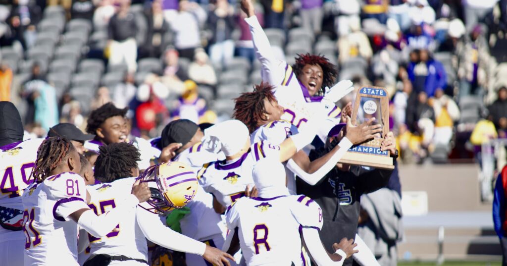 10 things to know before high school football season kicks off in Alabama