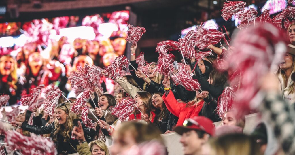 Alabama takes final at-large bid in penultimate College Football Playoff bracket