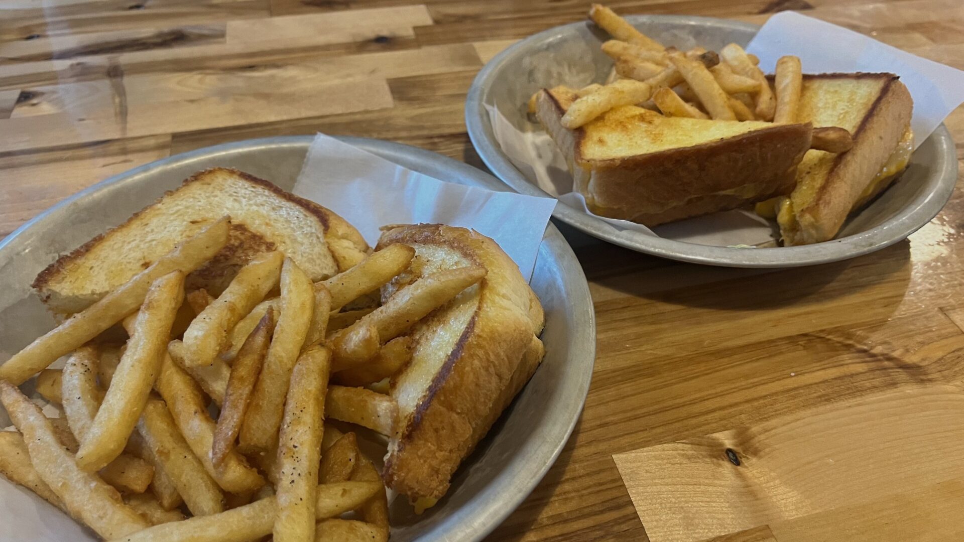 8 places with grilled cheese sandwiches that’ll make you melt