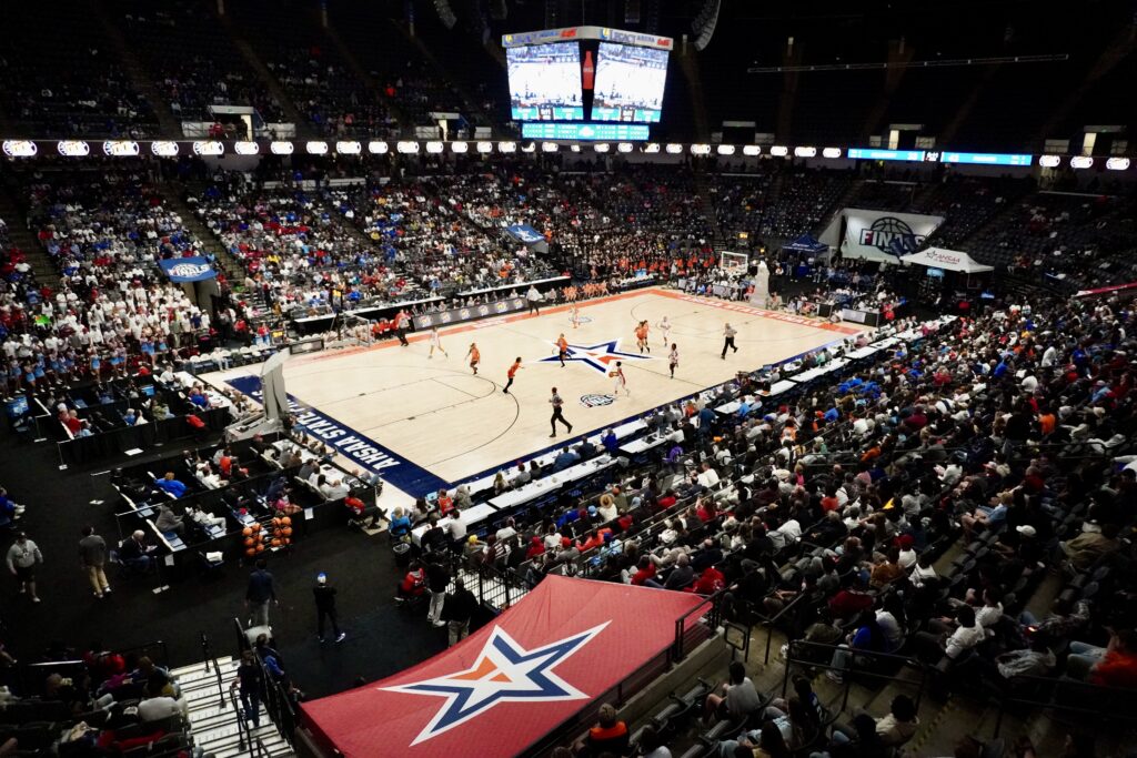 Hoover repeat, Wenonah domination highlights AHSAA basketball championships