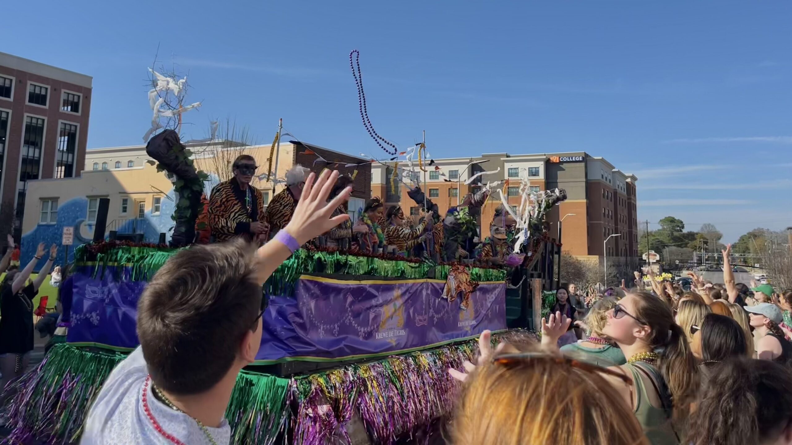 mardi gras parade huntsville 2025