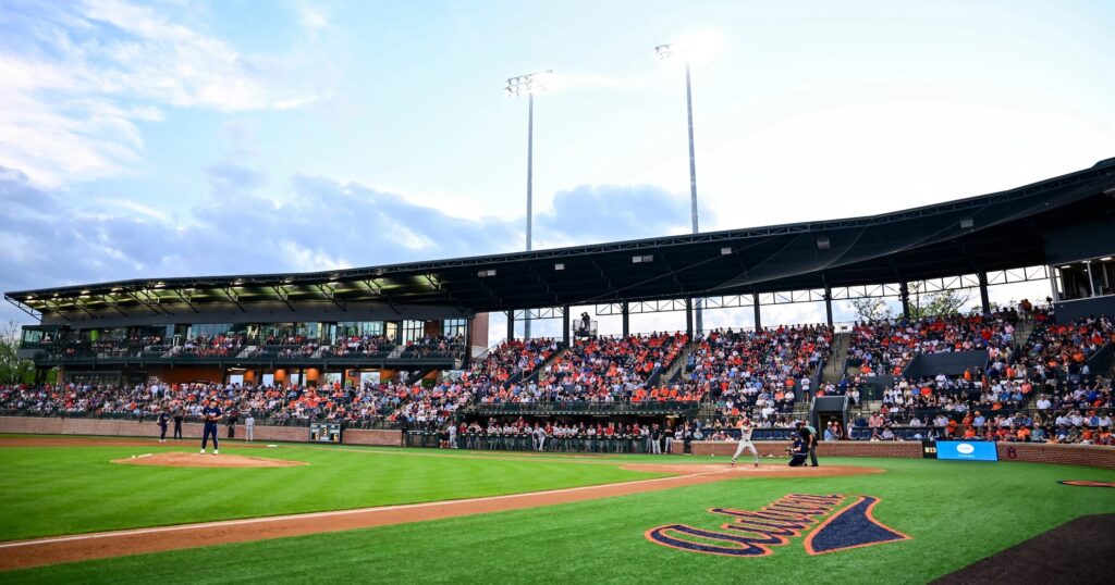 Auburn baseball sets new attendance record, wins top-15 series over Alabama