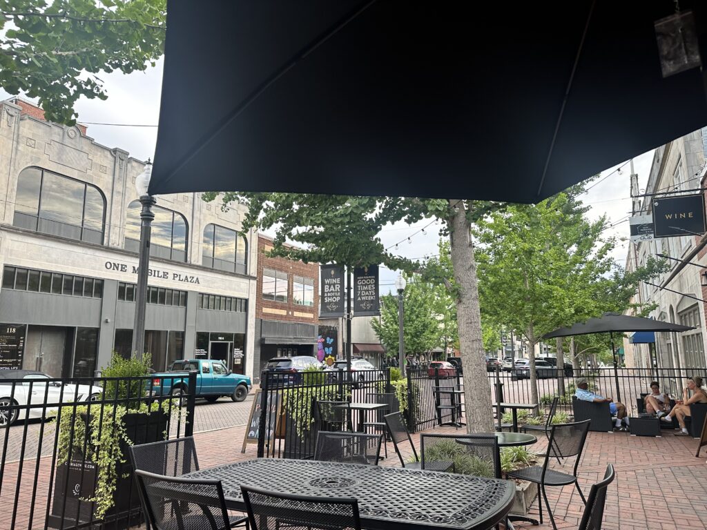 9 Alabama bars + restaurants with patios for your next night out 9 Alabama bars + restaurants with patios for your next night out