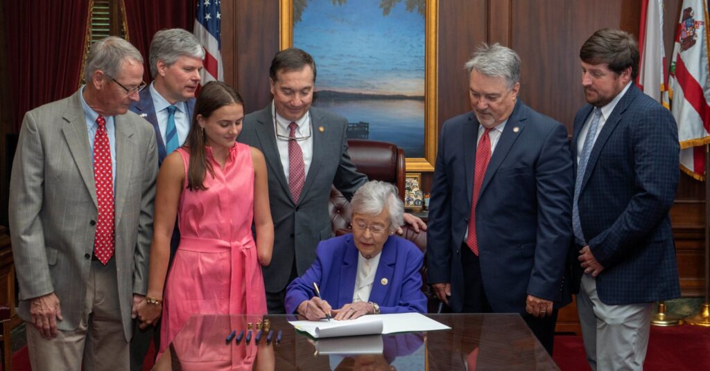 Governor Ivey signs Lulu’s Law for shark attack alerts