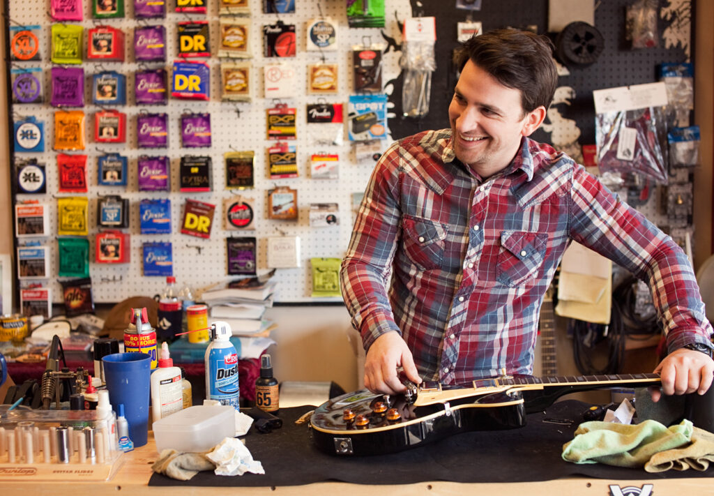 Inside Tweeds: Alabama’s hidden gem for vintage guitars & rare recording gear