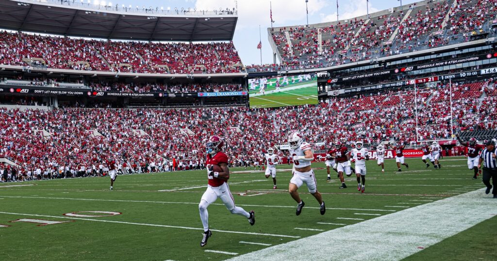Alabama drops ahead of trip to No. 5 Georgia + Auburn falls out of Top 25