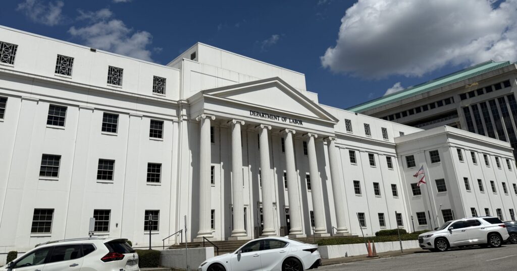 Alabama’s unemployment rate continues to drop despite national rise