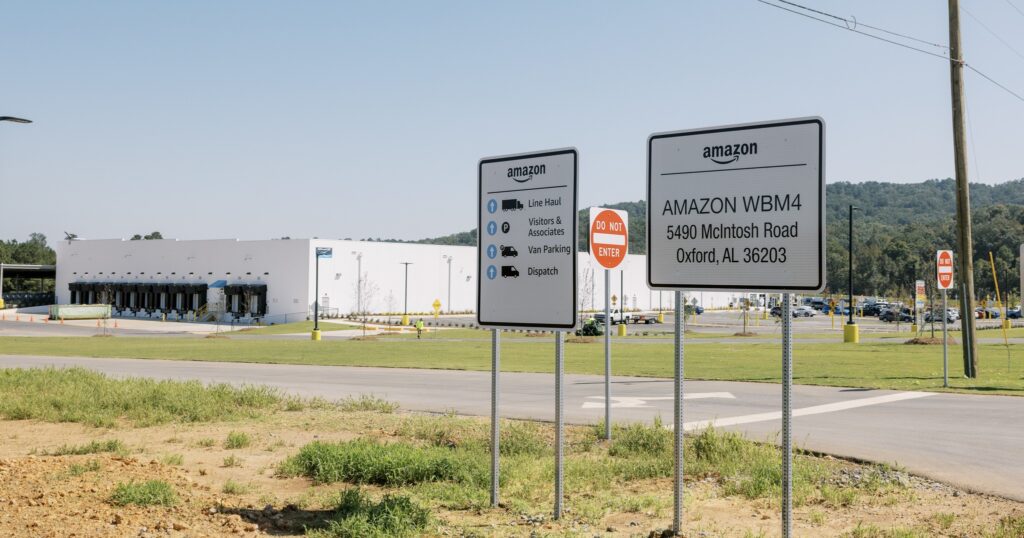 Amazon opens new delivery facility in Oxford Amazon opens new delivery facility in Oxford