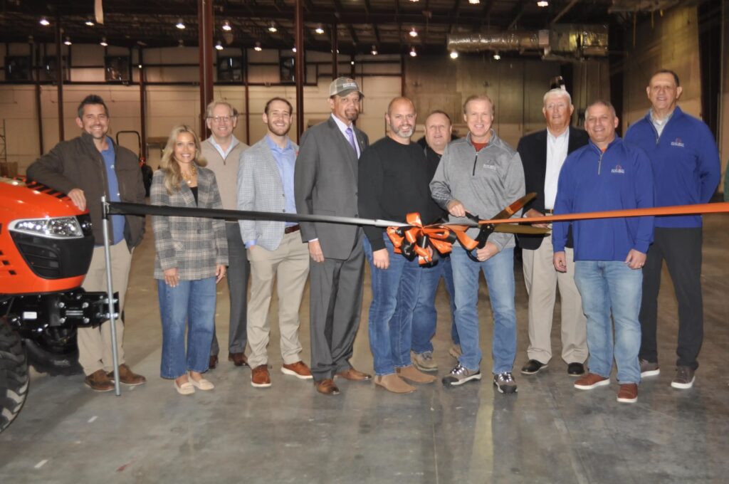 New .5M tractor assembly plant moving into former Vanity Fair distribution center New .5M tractor assembly plant moving into former Vanity Fair distribution center