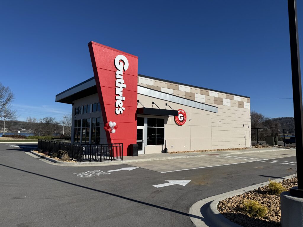 Guthrie’s opens first location in Guntersville Guthrie’s opens first location in Guntersville