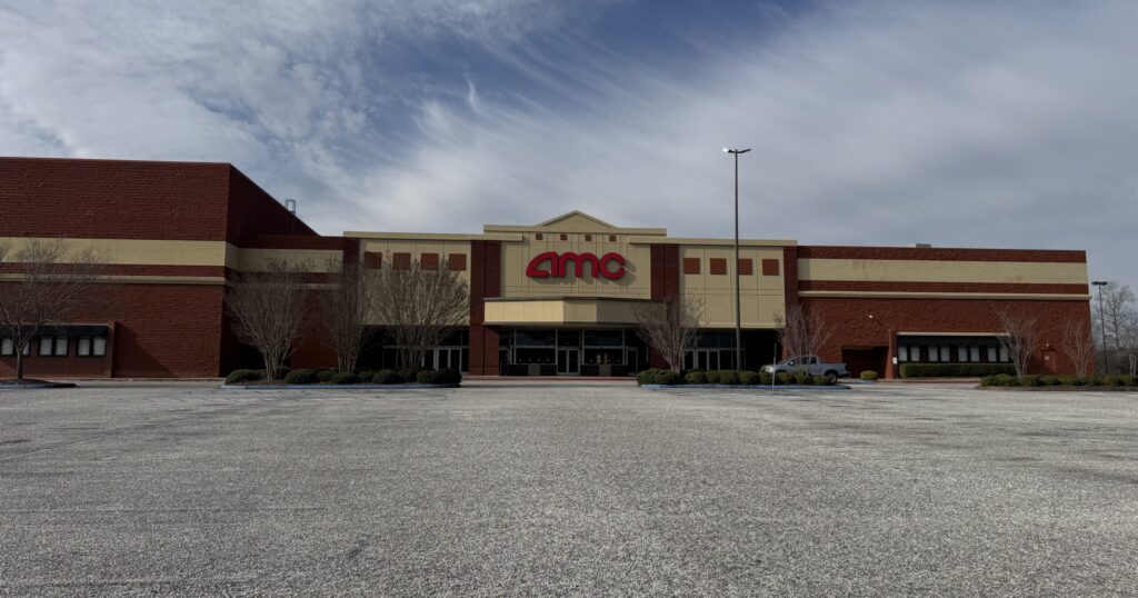 Auburn AMC movie theater closes after decades in business Auburn AMC movie theater closes after decades in business